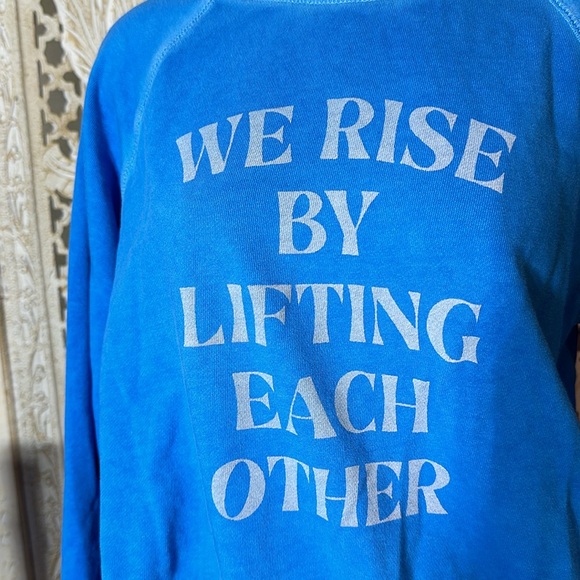 Old Navy XS blue sky sweater - Picture 2 of 5